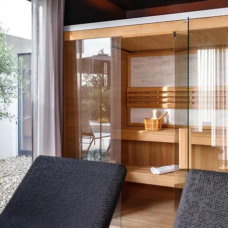 Luxury Sonia With Wellness & Gym - Happy