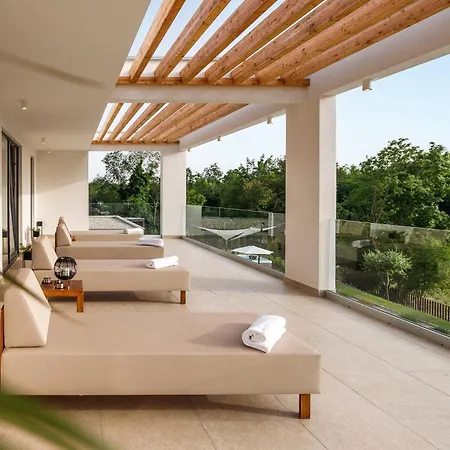 Luxury Sonia With Wellness & Gym - Happy Villa *